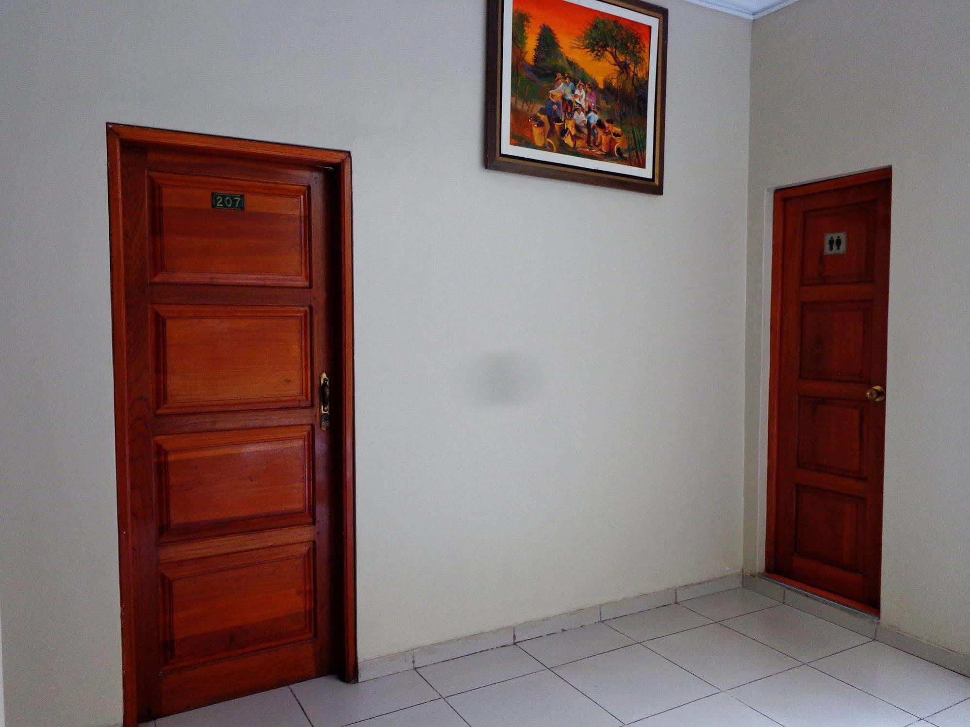 Hotel Colon Plaza Ica Ngoại thất bức ảnh