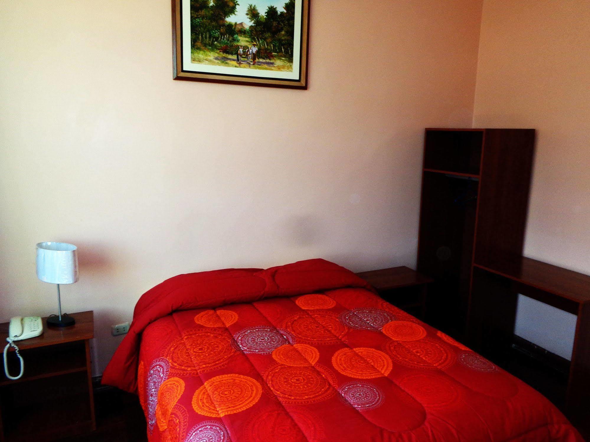 Hotel Colon Plaza Ica Ngoại thất bức ảnh