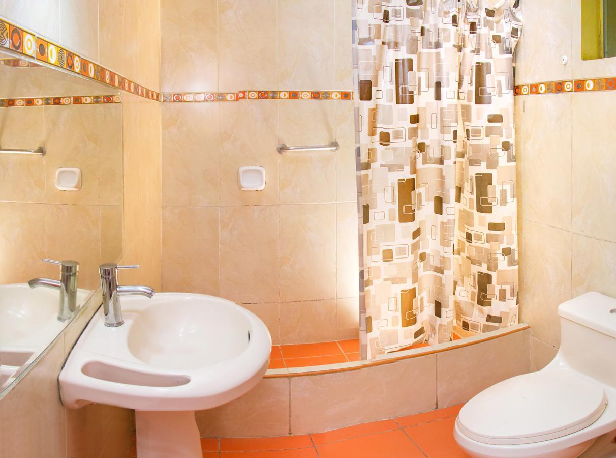 Hotel Colon Plaza Ica Ngoại thất bức ảnh